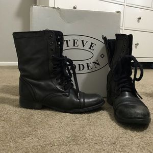 Steve Madden Troopa Boots
